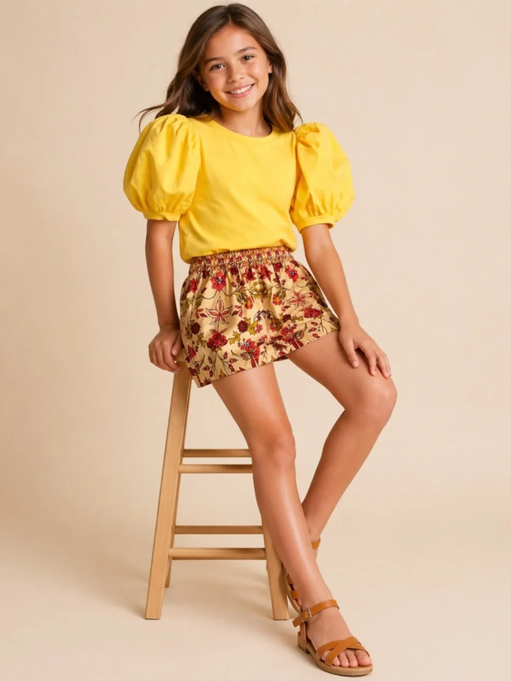A Loves A Girls 2 Piece Set Yellow Top Floral Shorts Size M 9-10 Puff